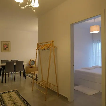 Nk Citycenterapartment アパート ティラナ
